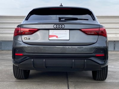 AUDI Q3 - 4