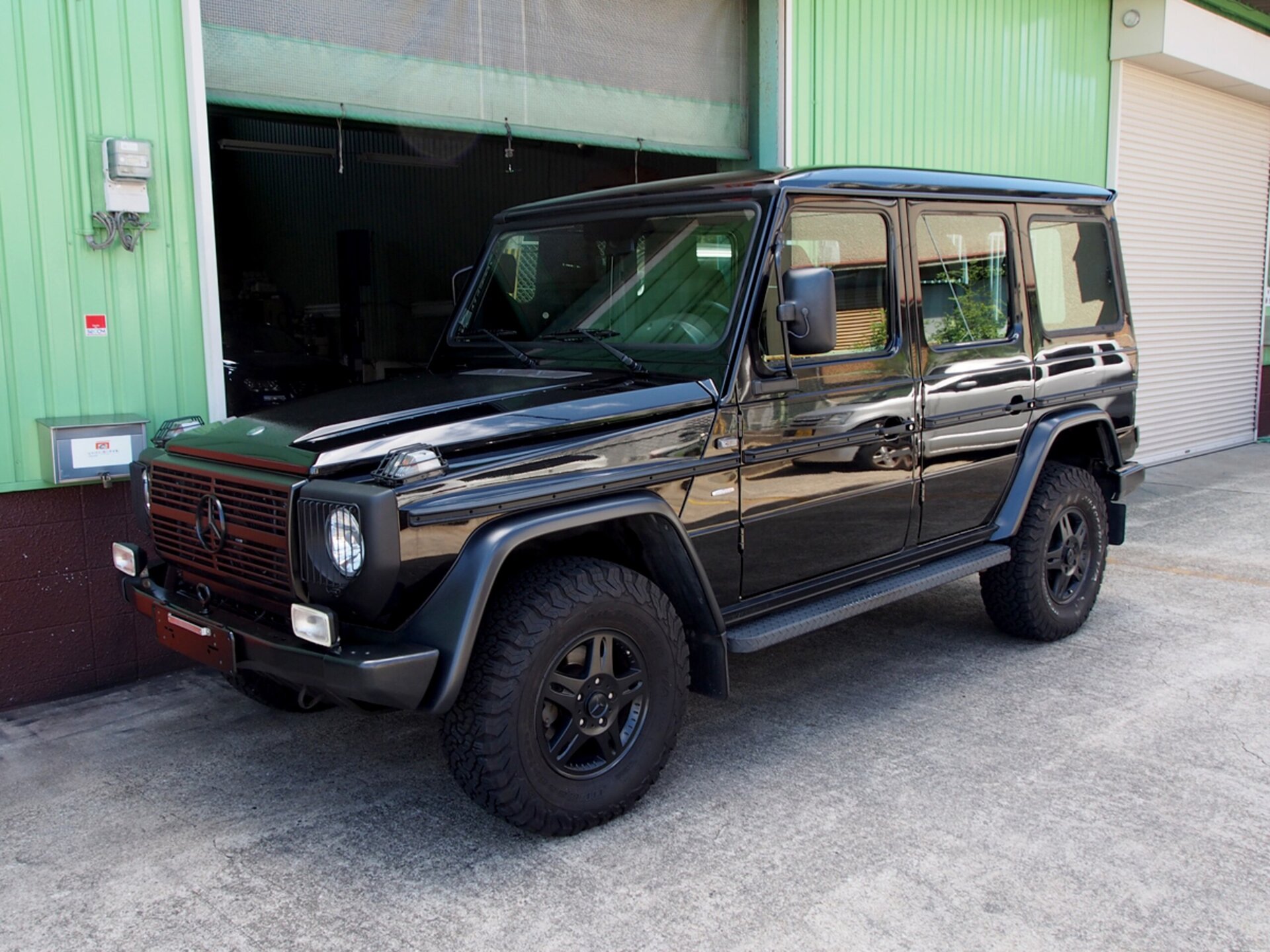 MERCEDES-BENZ G-CLASS - View 1