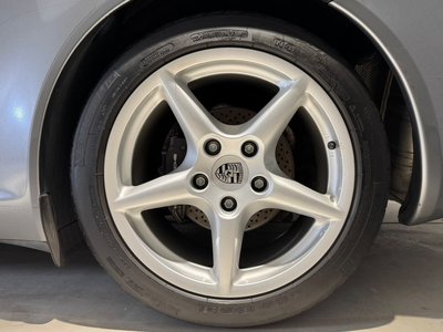 صورة مصغرة 25 لـ 2004 Porsche 911
