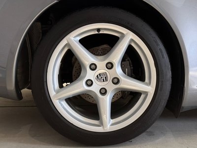 صورة مصغرة 21 لـ 2004 Porsche 911