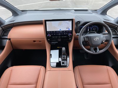TOYOTA VELLFIRE - 3