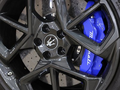 MASERATI MC20 - 10