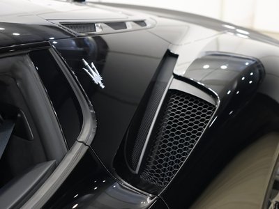 2022 Maserati MC20 — миниатюра 36