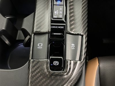 صورة مصغرة 23 لـ 2024 Toyota CROWN CROSSOVER