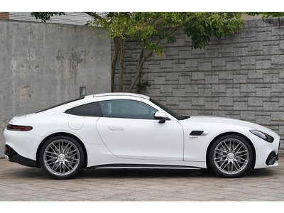 MERCEDES-BENZ GT AMG - 6