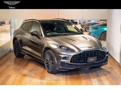 ASTON MARTIN DBX - 2