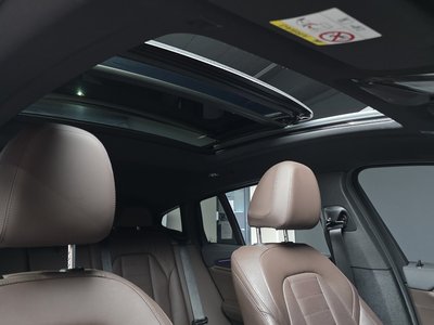 2023 BMW X4 — миниатюра 13