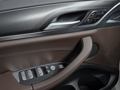 2023 BMW X4 — миниатюра 14