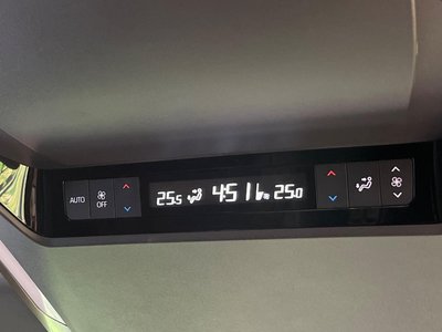 2023 Toyota VELLFIRE thumbnail 47