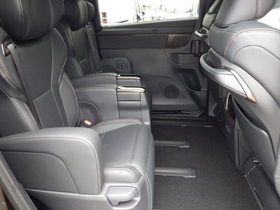 TOYOTA ALPHARD - 9