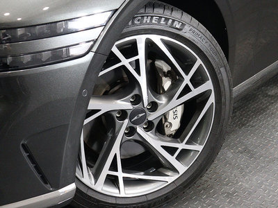2022 Genesis G90 (RS4) — миниатюра 20