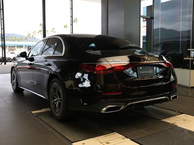 MERCEDES-BENZ E-CLASS - 6