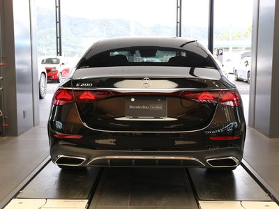 MERCEDES-BENZ E-CLASS - 7