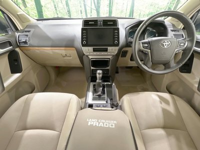 TOYOTA LAND CRUISER PRADO - 2