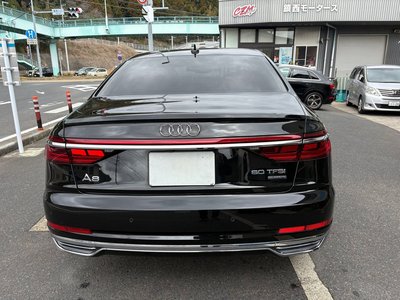 AUDI A8 - 9