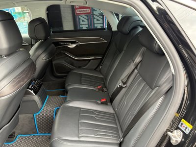 2018 AUDI A8 — миниатюра 44