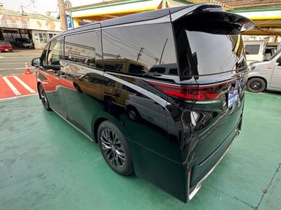 TOYOTA VELLFIRE - 4