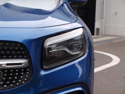 MERCEDES-BENZ GLB - 4