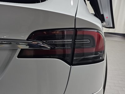 2019 Tesla MODEL X 照片 10