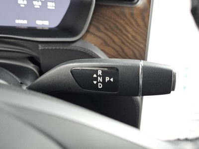 2019 Tesla MODEL X — миниатюра 12