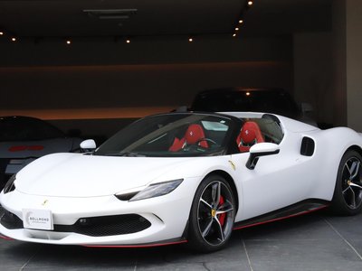 صورة 2 لـ 2023 Ferrari 296 GTS