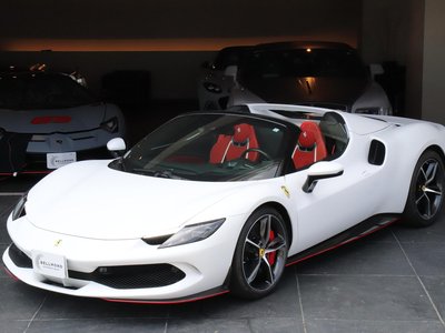 صورة 7 لـ 2023 Ferrari 296 GTS