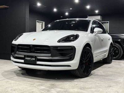 PORSCHE MACAN - 7