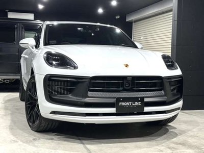 PORSCHE MACAN - 6