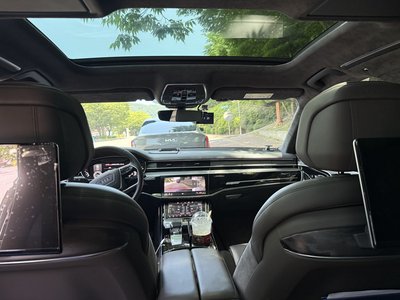 AUDI A8 - 7