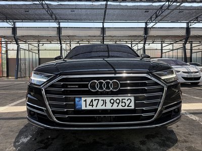 AUDI A8 - 4