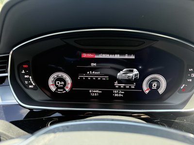 AUDI A8 - 8