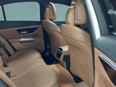 MERCEDES-BENZ E-CLASS - 10