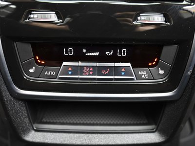 صورة مصغرة 16 لـ 2025 BMW X7