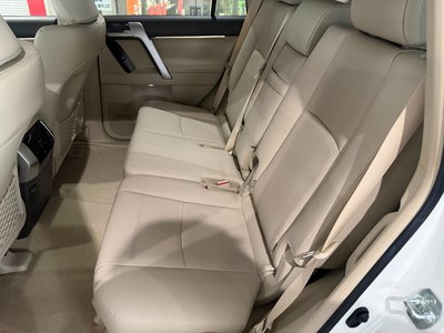 TOYOTA LAND CRUISER PRADO - 6