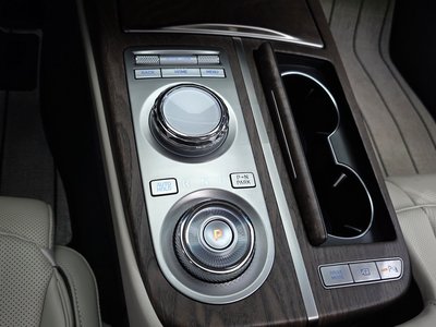 GENESIS G80 (RG3) - 9