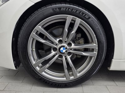 صورة 6 لـ 2016 BMW 3 SERIES