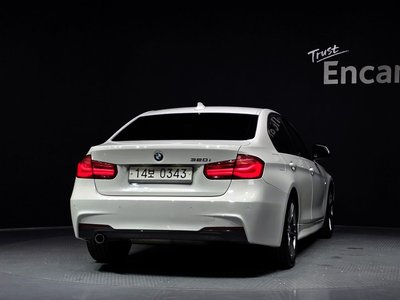 صورة 3 لـ 2016 BMW 3 SERIES