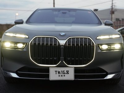 BMW 7 SERIES - 9