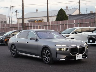 BMW 7 SERIES - 3