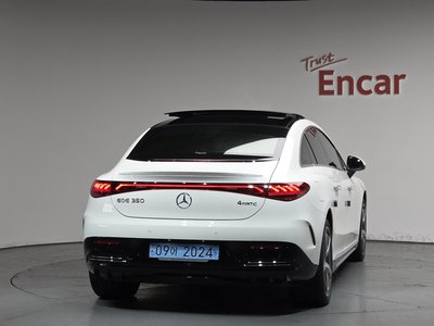 MERCEDES-BENZ EQE - 4