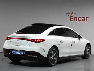 MERCEDES-BENZ EQE - 3