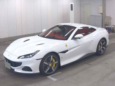 FERRARI PORTOFINO M - 4