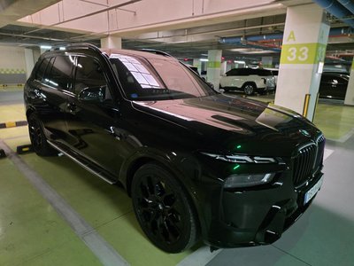 BMW X7 - 1