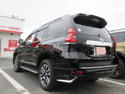 TOYOTA LAND CRUISER PRADO - 4