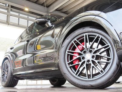 PORSCHE CAYENNE - 7