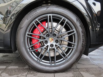 PORSCHE CAYENNE - 6