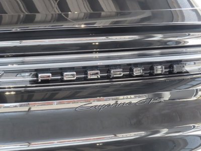 PORSCHE CAYENNE - 4