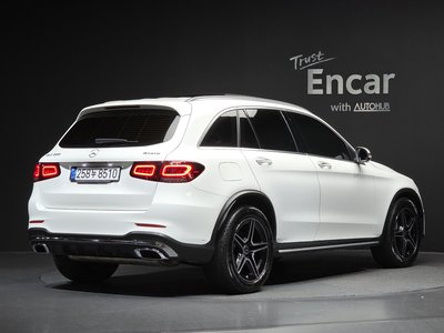 MERCEDES-BENZ GLC - 4