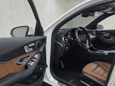 MERCEDES-BENZ GLC - 10