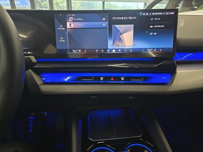 2023 BMW I5 — миниатюра 20